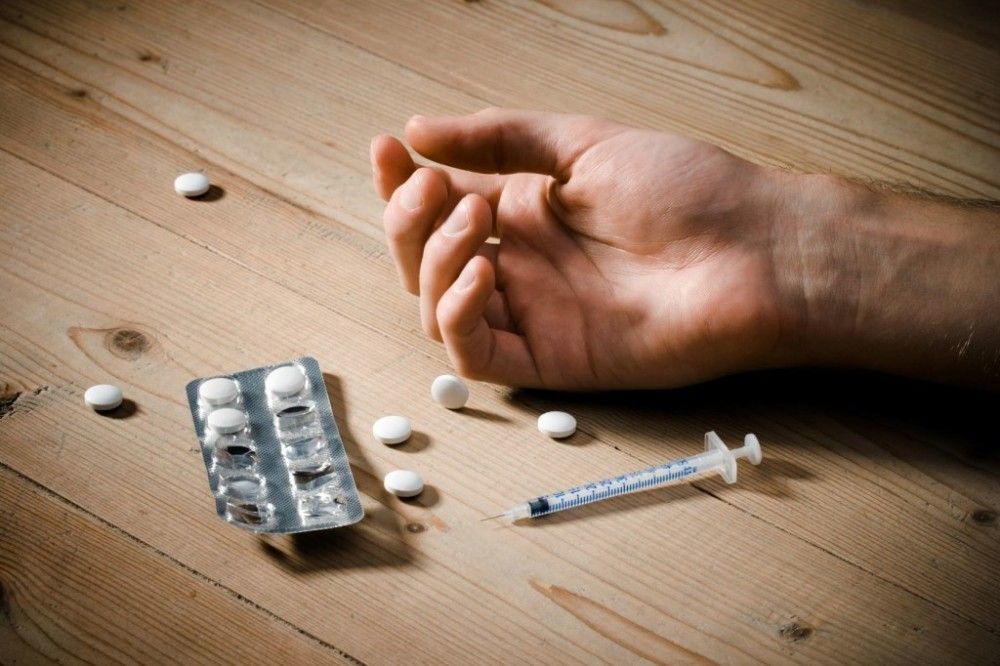 Смерть от передозировки наркотиками причины соль умягчитель купить